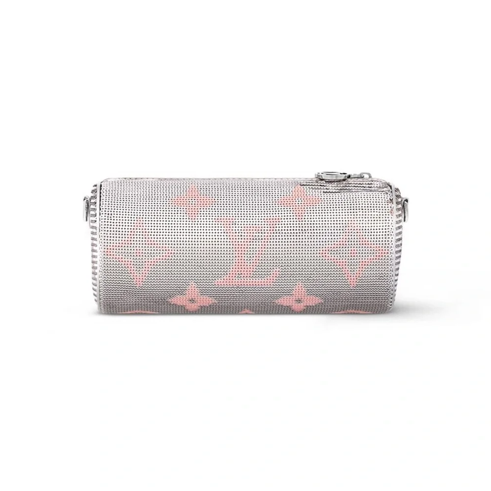 New RUNWAY ITEM 💕 Louis Vuitton Silver Pink Sequins Papillon Pouch Bag